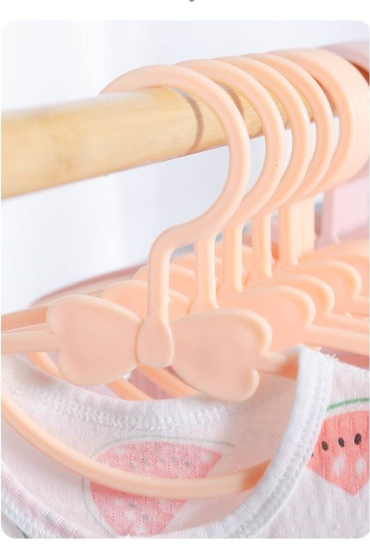 Pet Clothes Hanger